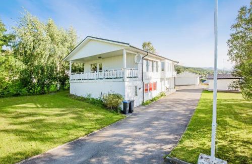 Finnsnes Apartment | Leilighet på Finnsnes, Senja