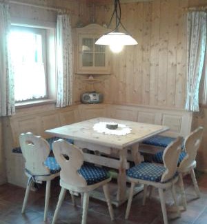 Liebenfels House | Leitenschneider Hütte