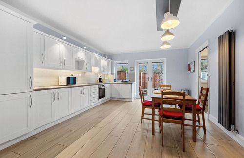 Leixlip House | Leixlip Contractor housing - sleeps 5