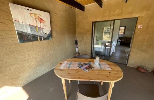 Hekpoort Apartment | Lekker Plekkie Farm Cottage
