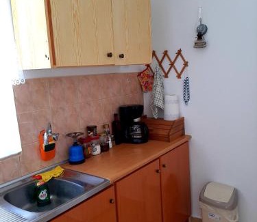 Sitia Apartment | Lemon Garden 2