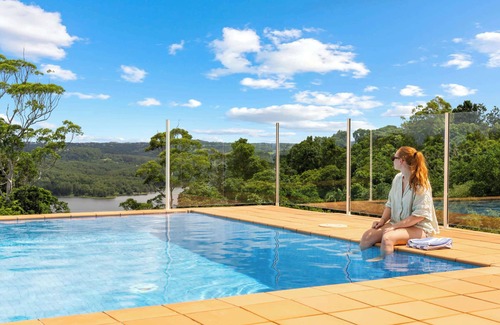 Montville House | Lemon Grove - Montville Manor