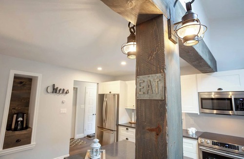 Bayfield House | Lemons Lake Haus - *Fireplace* 2 King Beds!