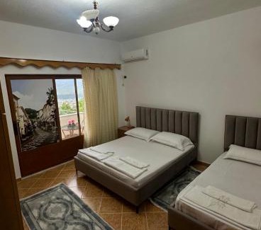 Gjirokaster House | Lengo Guest House