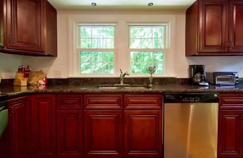 Lenox House | Lenox - Walk to Town - Berkshire Home