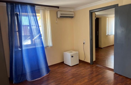Gagra House | Leo Guesthouse