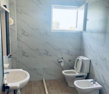 Rade House | Leo Home