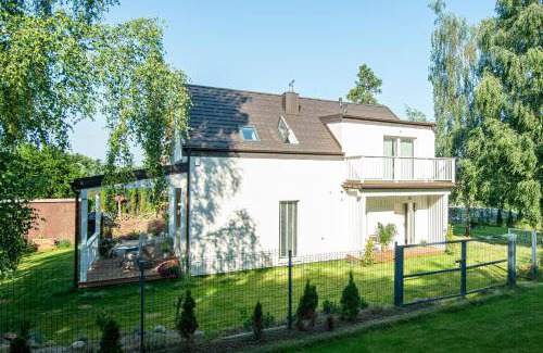 Babie Doy Villa | Leo House