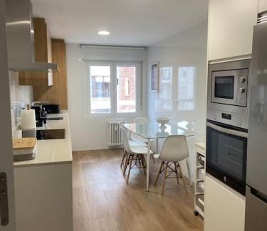 Leon Apartment | Leonmisol