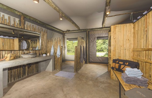 Motopi Cabin | Leopard Plains