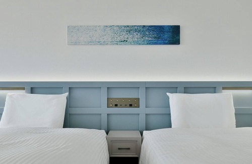 Mihama Hotel | Lequ Okinawa Chatan Spa & Resort