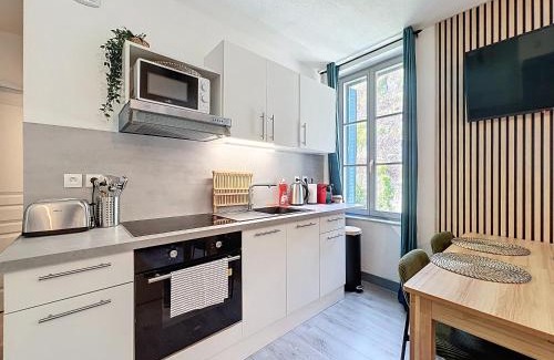 Montbeliard Apartment | Les Abords du Château