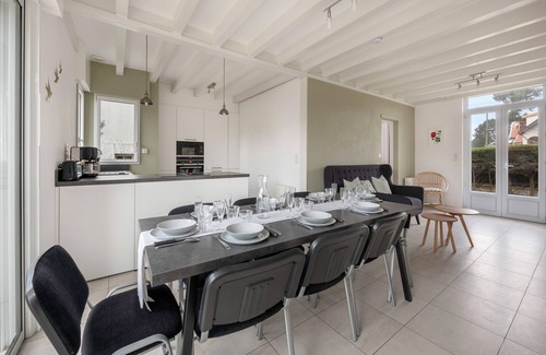 Tharon-Plage House | "Les Acacias" - Sharing family memories