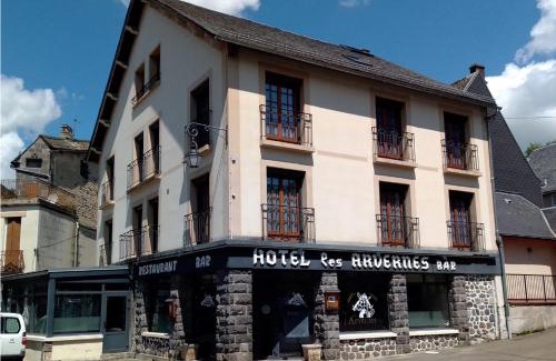 Rochefort-Montagne Hotel | Les Arvernes