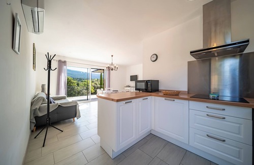 Bedoin Apartment | Les Balcons du Ventoux Gite Emile