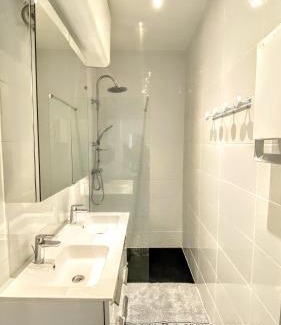 Montlucon Apartment | Les Berges du Cher # Centre ville # Parking Privée