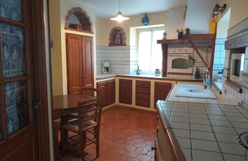 Avernes House | Les Bleuets