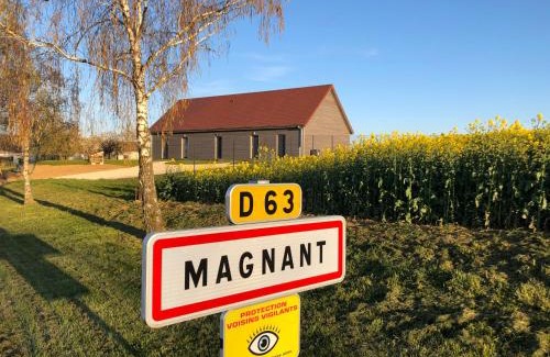 Magnant House | LES BOIS DE CHAMPAGNE NORDIQUE