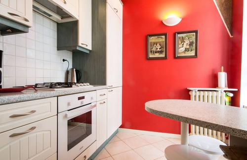 Dijon Centre Ville Apartment | Les Bons Enfants - A beautiful 2 bedrooms & 2 bathrooms apartment (90m2)