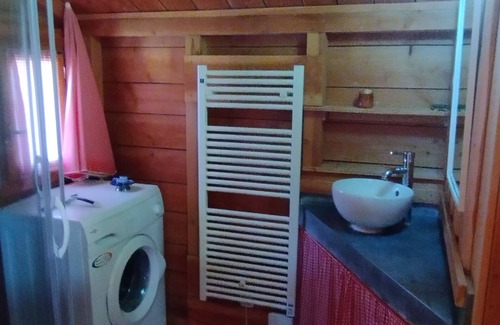 Massat Ski Chalet | Les Cabanes de Souègnes Chalet le Pinson