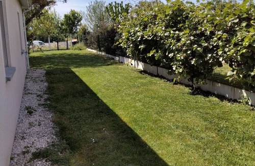Cubzac-les-Ponts House | Les Cerisiers