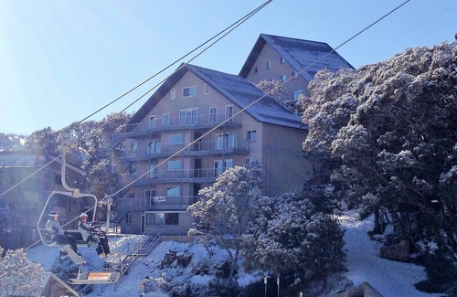 Falls Creek Apartment | Les Chalets 14 - Ski in, Ski out
