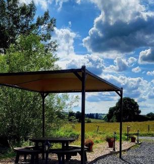 Sainte-Ode Bed & Breakfast | Les chambres de la fontaine de brul