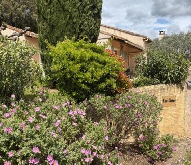 Lioux House | LES CISTES