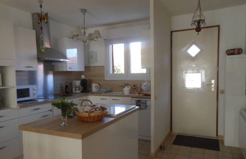 Vernet-les-Bains House | "les coteaux" luminous gite facing the Canigou. Pets allowed