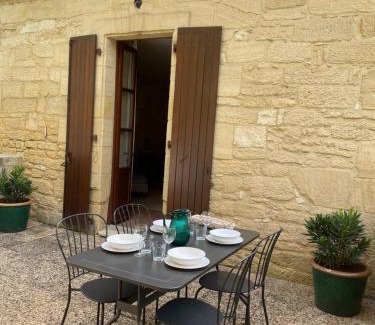 La Roque-Gageac Apartment | Les Courtines - Appartement de caractère à la Roque-Gageac - Les Lauriers