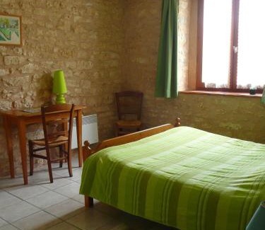 Negrondes House | Les Gites des Guézoux