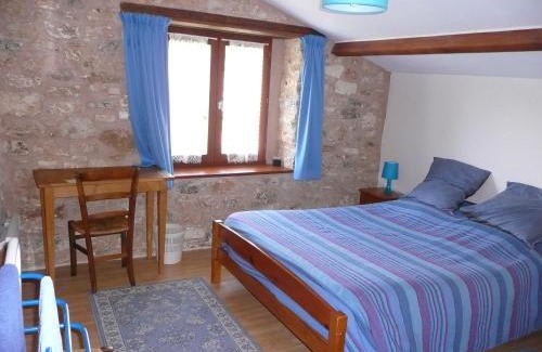 Negrondes House | Les Gites des Guézoux