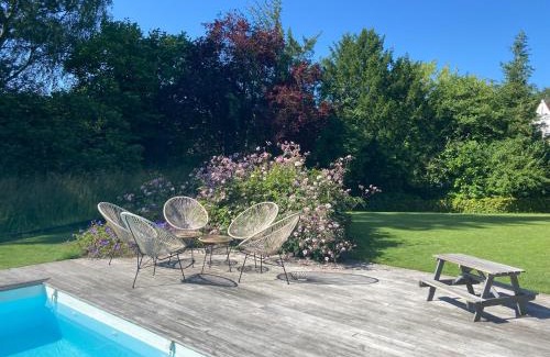 Croix Bed & Breakfast | Les Glycines