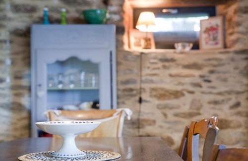 Moyrazes House | Les Groseilliers