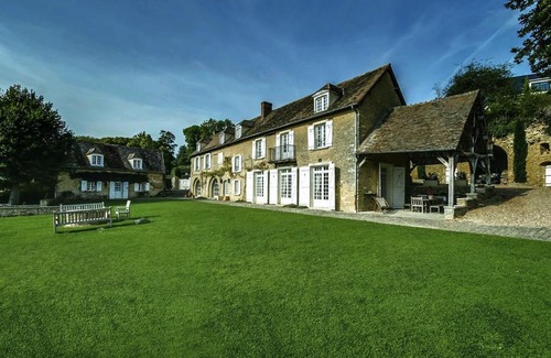 Menilles House | Les Hautes Sources - Esprit de France