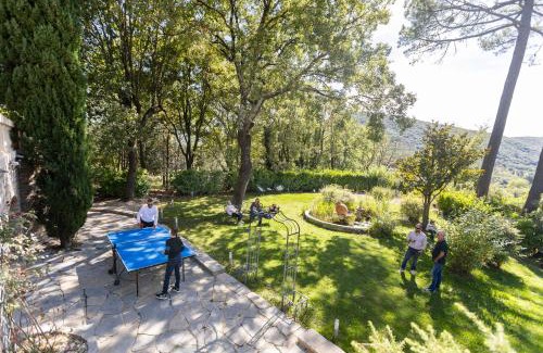 Saint-Jean-du-Pin House | "Les Hauts du Marquet" - Meublé de tourisme 5 Etoiles - Gîte de groupe 15 Personnes en Cévennes - Piscine à débordement - Balnéo - Sauna - Nature