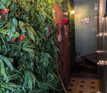 Gare Apartment | Les jardins de Romy