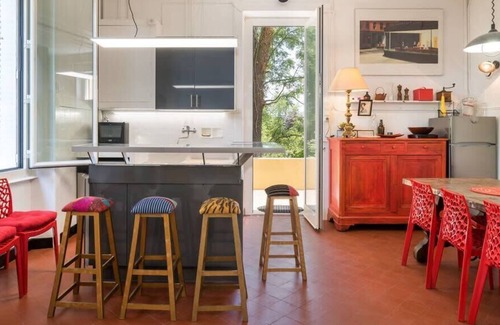 Oullins Villa | Les Lamas - House with a swimming-pool, jacuzzi and garden