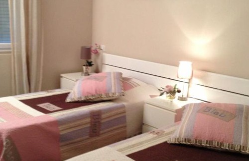 Sainte-Maxime City Centre Apartment | Les locs de Marie