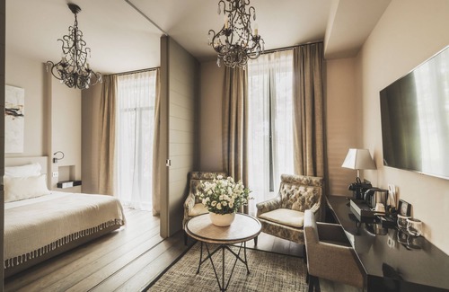 Le Tholonet Hotel | Les Lodges Sainte-Victoire Hotel & Spa