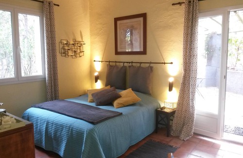 Roquebrune-sur-Argens Bed & Breakfast | Les Mayombes