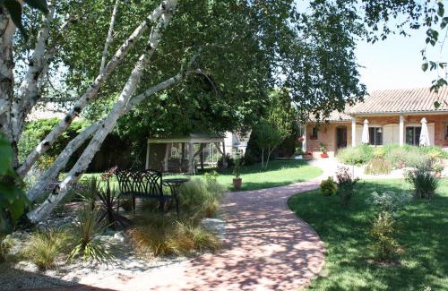 Lescure-dAlbigeois Apartment | Les Milahinas