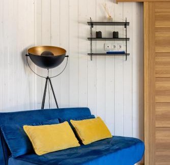 Amberieu-en-Bugey House | Les minis homes du Bugey - Eco-lodge City, un refuge en hyper centre