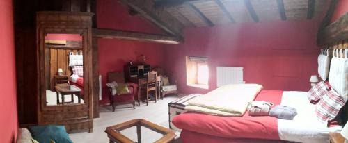 La Chapelle-en-Lafaye House | les natur'elles