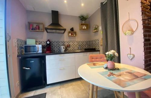 Favieres Bed & Breakfast | Les nids de la Baie