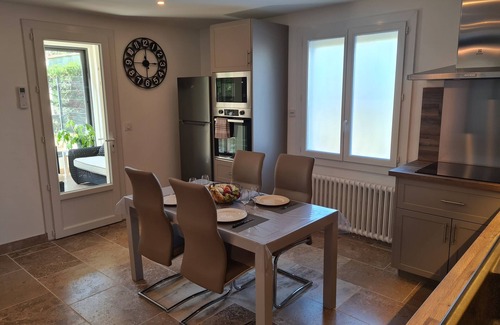 Cavaillon Apartment | les Olivades