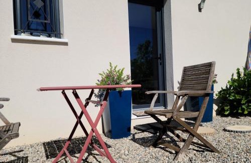Saint-Laurent-La-Vernede Bed & Breakfast | Les Papillons d'Uzès