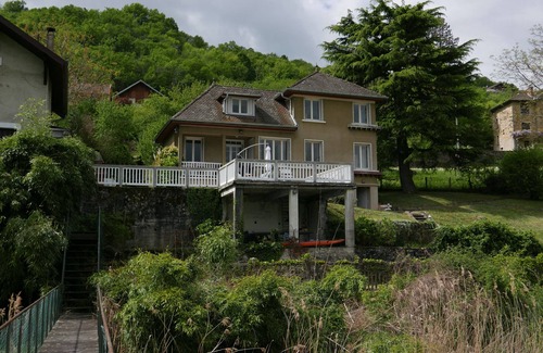Conjux House | Les Pieds dans l’Eau, House on the shores of the lake du Bourget, Savoie.