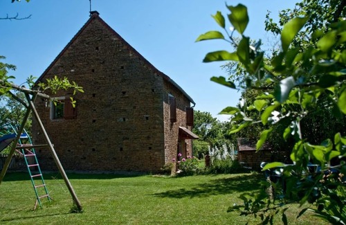 Viry House | Les Pierres Dorées - BONNAY-SAINT-YTHAIRE