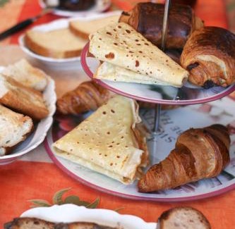Chateau-Renault Bed & Breakfast | Les Renaudines